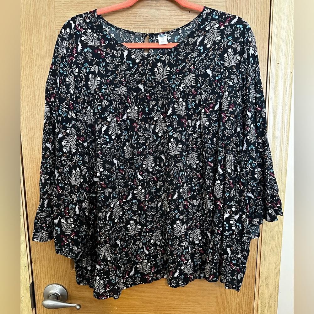 Old Navy Black Floral Women's Blouse Sz XXL /NWOT